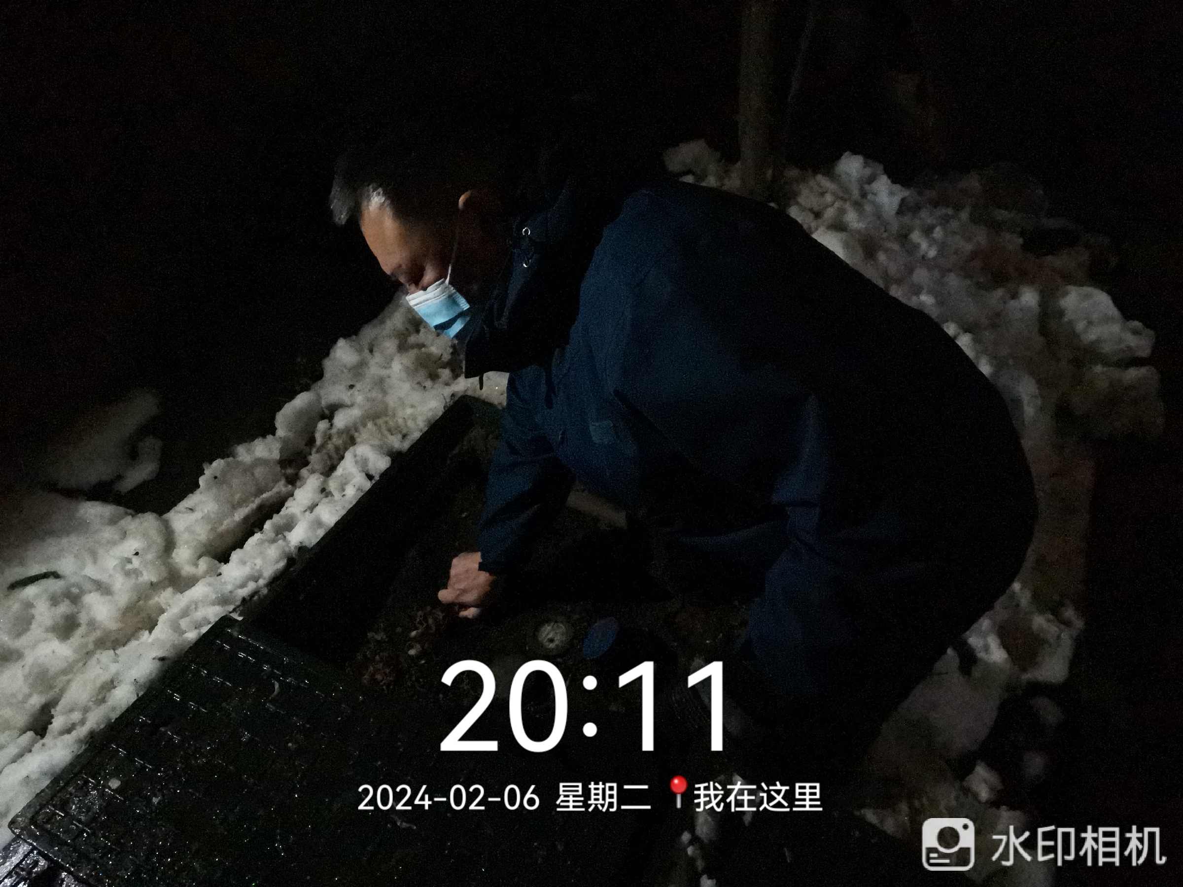 全力以赴做好冻后维护 确保居民春节用水安心 ——襄阳中环水务有限beat365官网防冻保供工作纪实